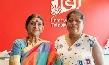 Indian playback singer  T.K. Kala   with Ragee Arasaratnam